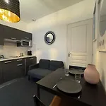 Axelle - Check In H24 - Wifi Lyon